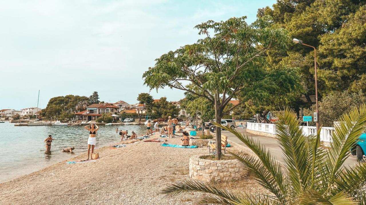 Luxury Beach Villa W Sea Sunset Views シベニク エクステリア 写真